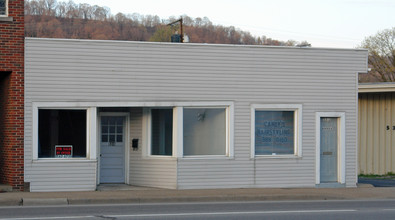 5310-5312 SE Maccorkle Ave in Charleston, WV - Building Photo - Building Photo