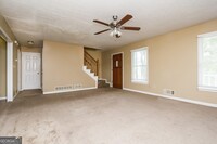 380 Oak Landing Cir in Douglasville, GA - Building Photo - Building Photo