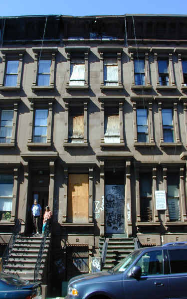108 W 130th St in New York, NY - Foto de edificio