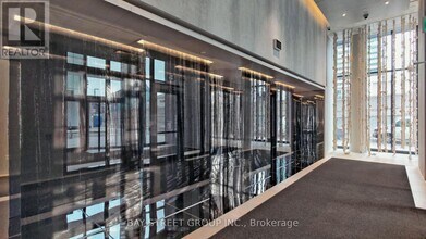 138 Downes St in Toronto, ON - Building Photo - Building Photo