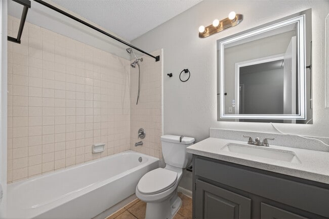 property at 5211 Devon Green Dr