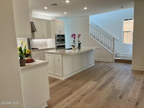 779 Edward Scholle Dr in Camarillo, CA - Building Photo - Building Photo