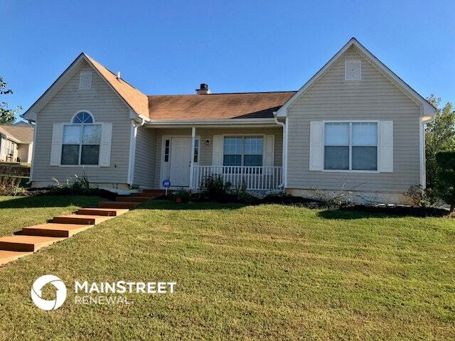10608 Pecan Ln in Jonesboro, GA - Building Photo