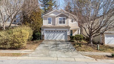 54 Brookhaven Dr in Clayton, NC - Foto de edificio - Building Photo