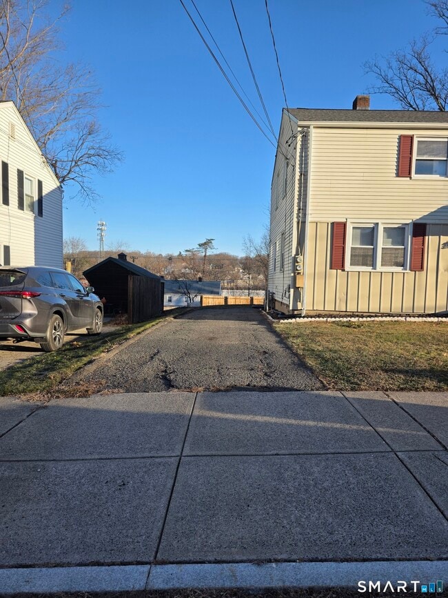 149-151 Pennsylvania Ave in New Britain, CT - Building Photo - Building Photo