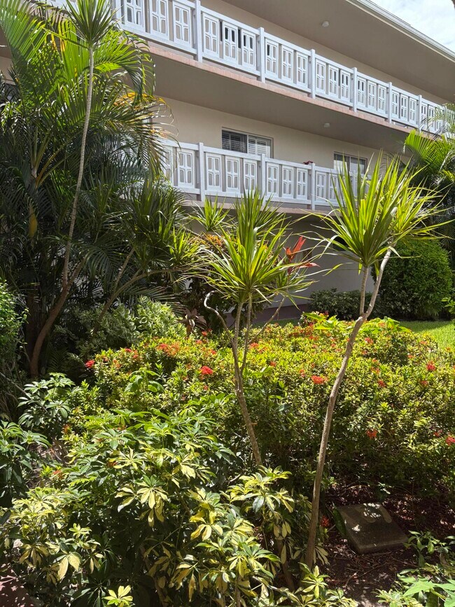 2770 Garden Dr S in Lake Worth Beach, FL - Building Photo - Building Photo
