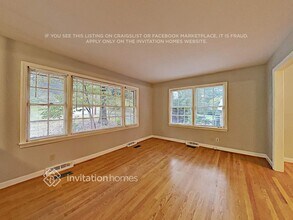 2501 Wensley Dr in Charlotte, NC - Building Photo - Building Photo