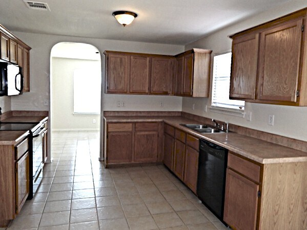 10443 Stallion Bay in San Antonio, TX - Building Photo - Building Photo