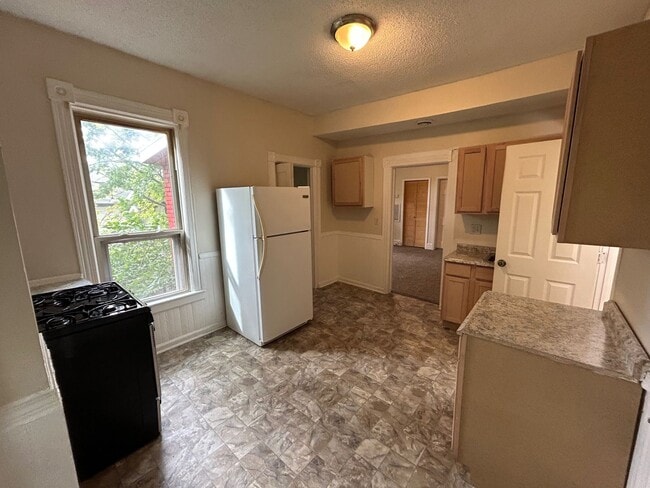 666 Sims Ave in St. Paul, MN - Foto de edificio - Building Photo