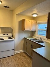 613 W Knox Ave in Spokane, WA - Building Photo - Building Photo