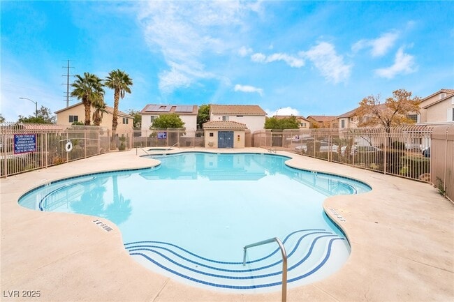 property at 7275 Phlox Rd