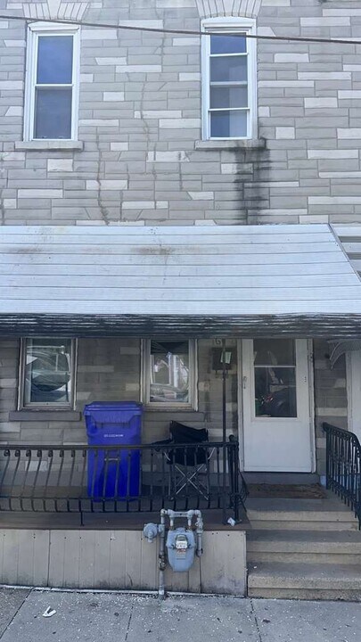 622 N 11th St in Reading, PA - Foto de edificio