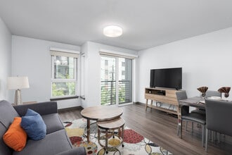 Cumulus SLU in Seattle, WA - Building Photo - Interior Photo