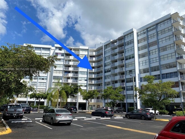 1300 NE Miami Gardens Dr