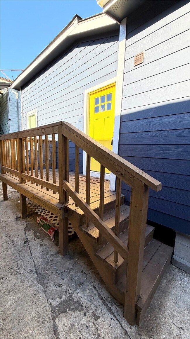 2115 Fulton St in Houston, TX - Building Photo - Building Photo