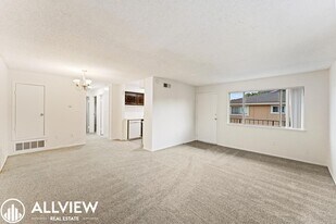 32128 Paseo Carolina in San Juan Capistrano, CA - Building Photo