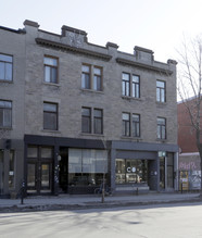 5237-5241 Saint-Laurent Boul in Montréal, QC - Building Photo - Building Photo