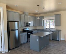 5350 Franktown Rd, Unit A in Washoe Valley, NV - Building Photo