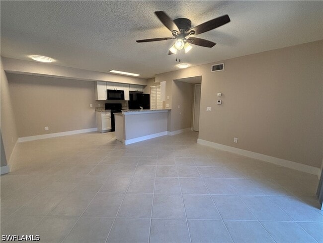 property at 2094 Arbour Walk Cir