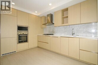 3300 Ketcheson Rd in Richmond, BC - Building Photo - Building Photo