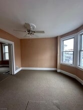 956 Lafayette St in Elizabeth, NJ - Building Photo - Building Photo