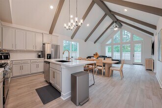 16803 Jacobs Peak Path in Humble, TX - Foto de edificio - Building Photo