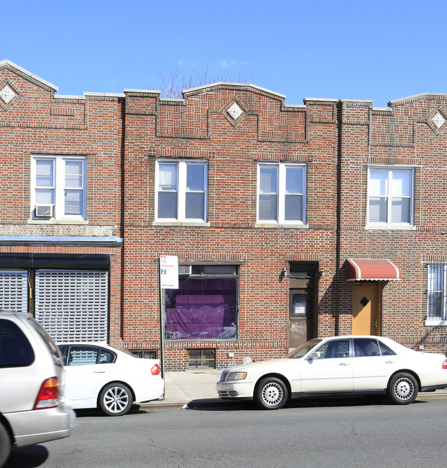 805 Allerton Ave in Bronx, NY - Building Photo - Building Photo