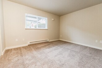 Notch 8 Apartments in Tacoma, WA - Building Photo - Building Photo