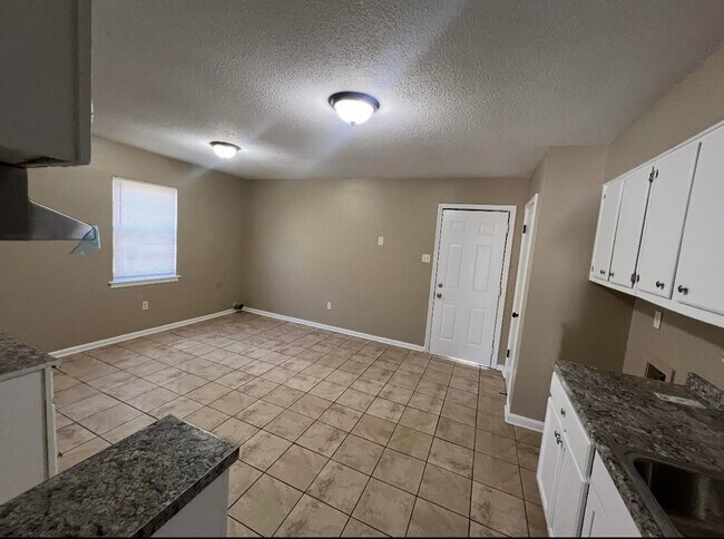 3396 Outlet Rd in Memphis, TN - Building Photo - Building Photo