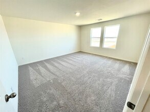 5915 Grantgrala Dr in Katy, TX - Building Photo - Building Photo