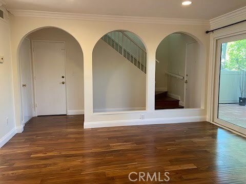 property at 2473 Loma Vista St