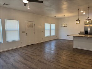 1729 Ramar Rd in Bullhead City, AZ - Building Photo - Building Photo