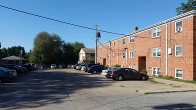 Western Hills Apartments in Omaha, NE - Building Photo - Building Photo