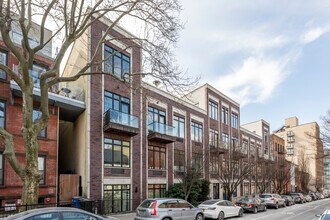 182 15th St in Brooklyn, NY - Foto de edificio - Primary Photo