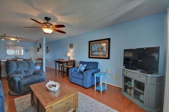 1840 New River Inlet Rd in North Topsail Beach, NC - Building Photo - Building Photo