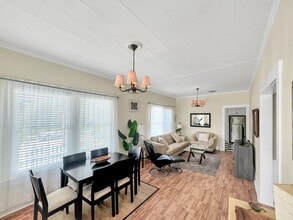 1504 Christopher Columbus Blvd in Galveston, TX - Building Photo - Building Photo