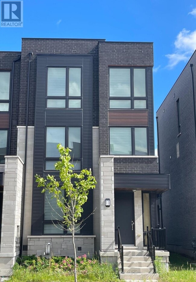 property at 11 Rumney St