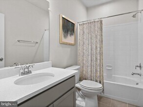 17330 Turnstone Dr in Dumfries, VA - Building Photo - Building Photo