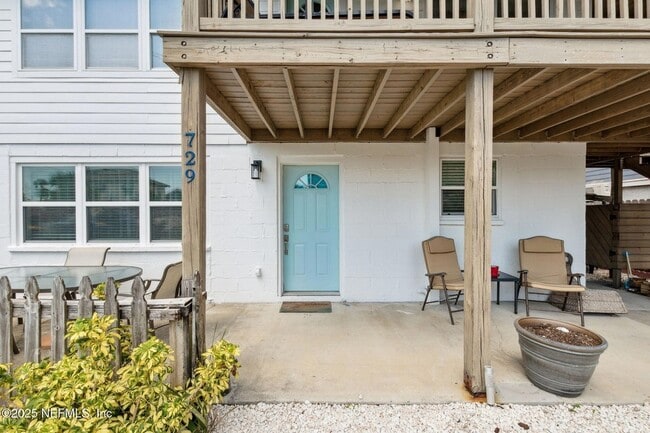 property at 729 N Fletcher Ave