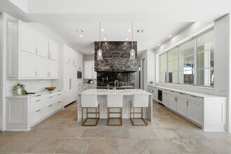 2615 Yupon St in Houston, TX - Building Photo - Building Photo