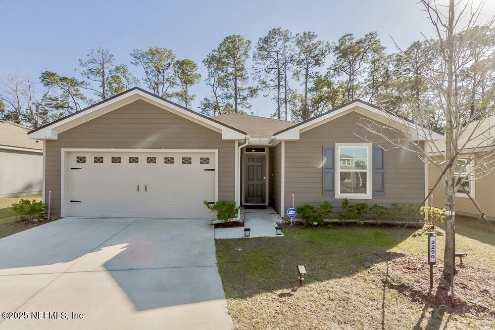 2290 Willow Springs Dr in Green Cove Springs, FL - Building Photo