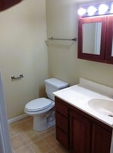 Deer Run Apartments in Chesterton, IN - Foto de edificio - Building Photo