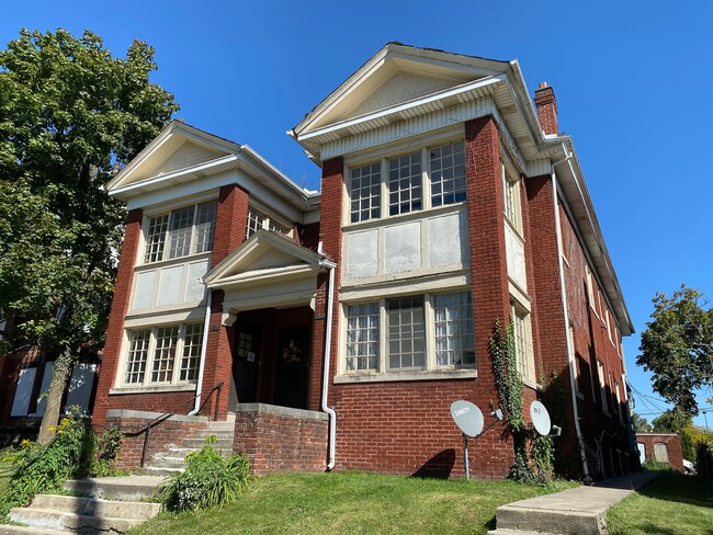 60 Winner Ave