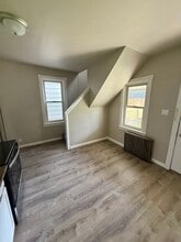 142 Beckley St in Wernersville, PA - Foto de edificio - Building Photo
