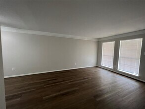 500 Willow Dr in Lake Jackson, TX - Building Photo - Building Photo
