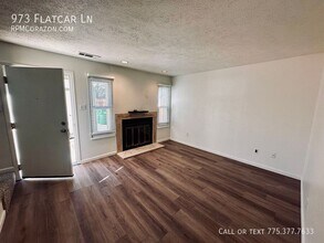 973 Flatcar Ln in Sparks, NV - Building Photo - Building Photo