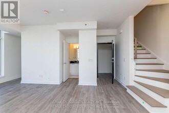 TH11-T871 SHEPPARD Ave in Toronto, ON - Building Photo - Building Photo