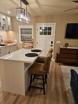 455 N Encinitas Ave in Monrovia, CA - Building Photo