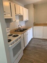 Patriot Pointe (FKA Beacon Pointe) in Pascagoula, MS - Building Photo