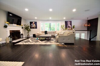 479 Westfield St, Unit 1 in Dedham, MA - Building Photo - Building Photo